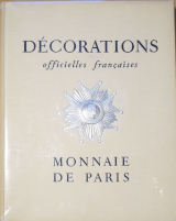 Couverture de  Décorations officielles françaises - Monnaie de Paris